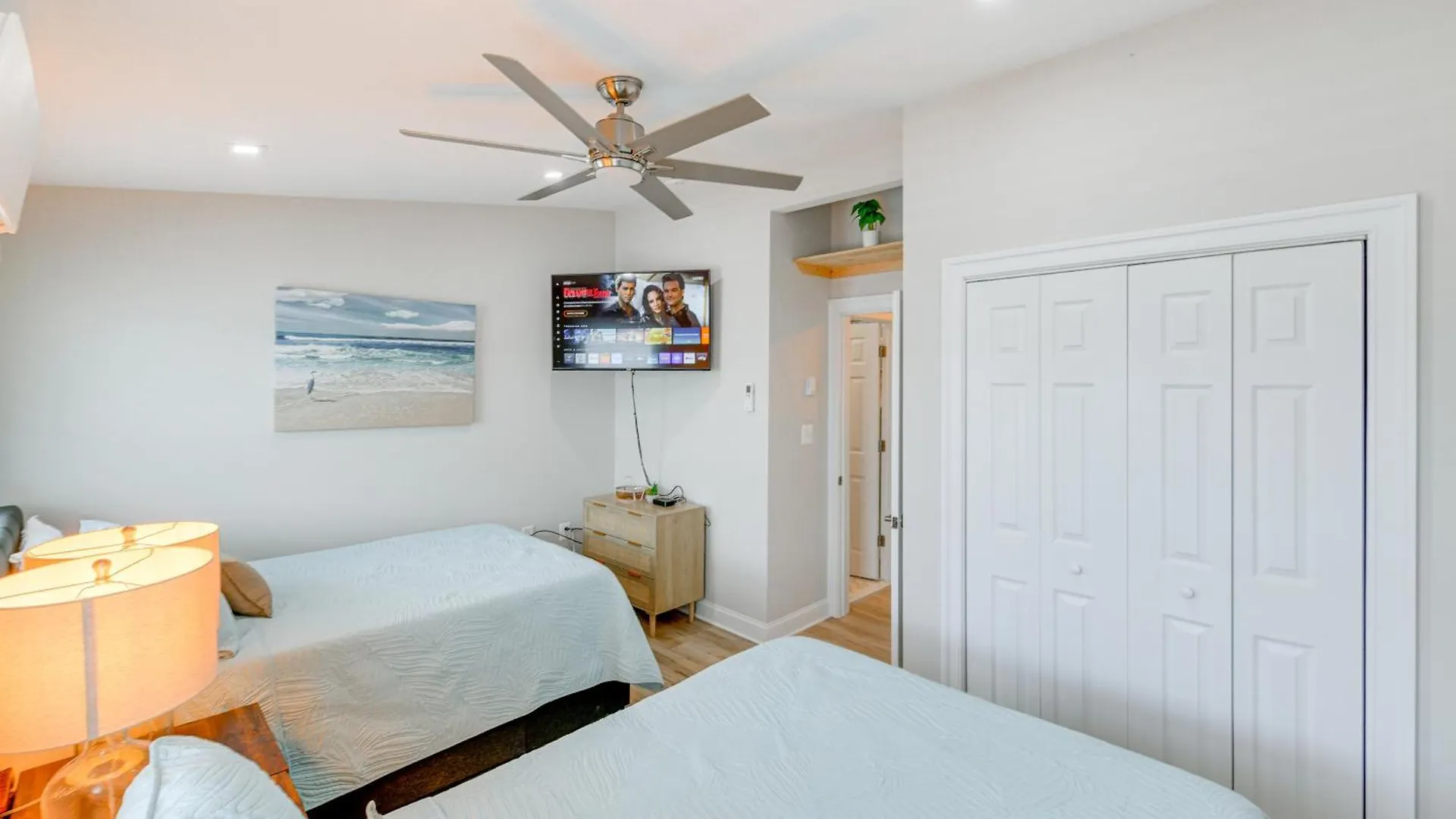 Cozy Condo - Walk To Ocean City Boardwalk And Beach! Apartment