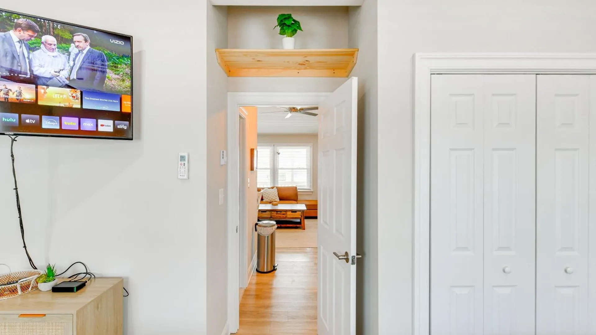Cozy Condo - Walk To Ocean City Boardwalk And Beach! United States
